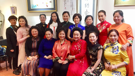 中國非物質文化遺產戰略發展聯盟與中華文化旗袍企業交流協會參訪朱的寶飾